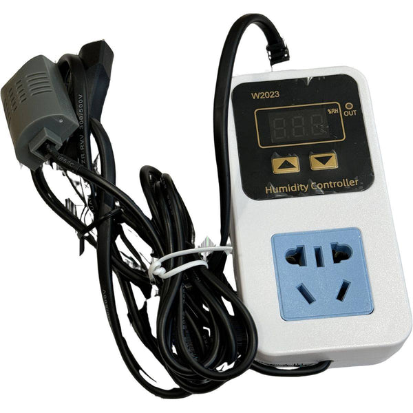 Contrôleur d'humidité Clivex avec sonde et prise universelle, idéal pour la culture indoor et la régulation précise de l'humidité ambiante.