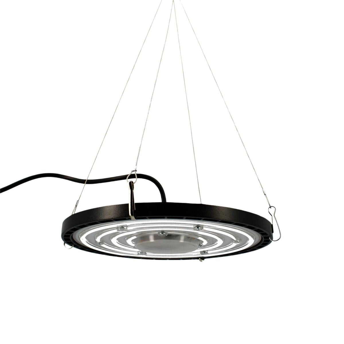 Lampe de culture AGROLIGHT LED UFO 100W suspendue, idéale pour l’éclairage des plantes d’intérieur avec spectre complet et design circulaire.