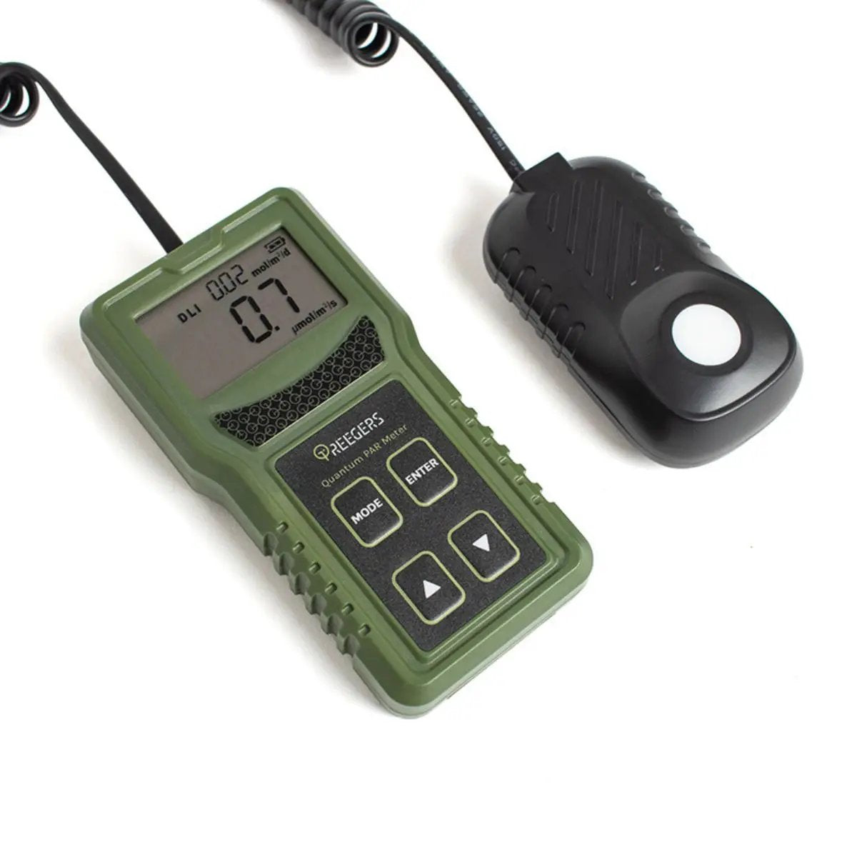 PAR Mètre avec capteur à distance - Treegers affichant une mesure PPFD de 0.7, idéal pour optimiser l’éclairage des lampes de culture.