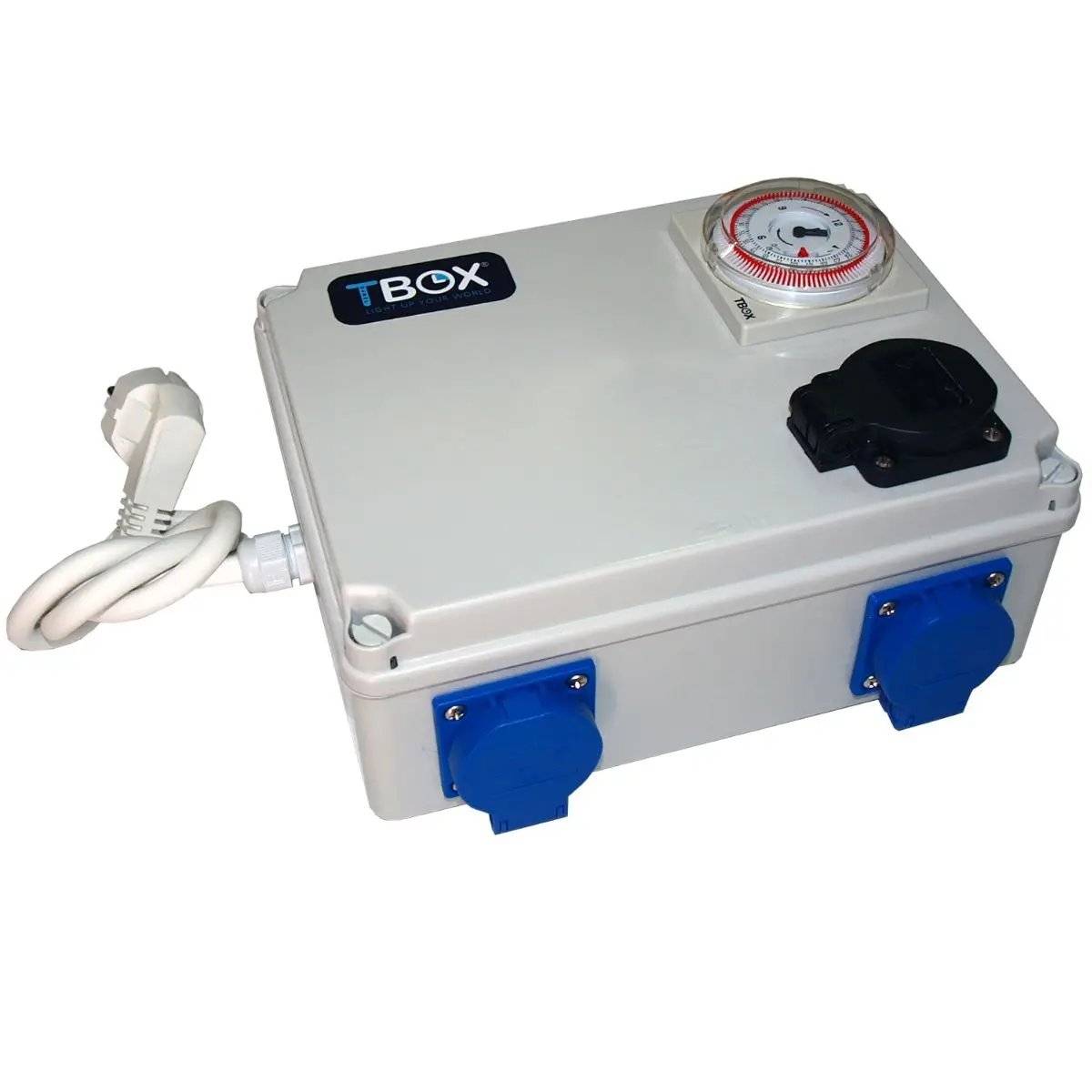 Minuterie Tempo Box 4x600W avec prise chauffage, boßtier robuste avec 4 prises bleues pour lampes de culture et minuterie mécanique intégrée.