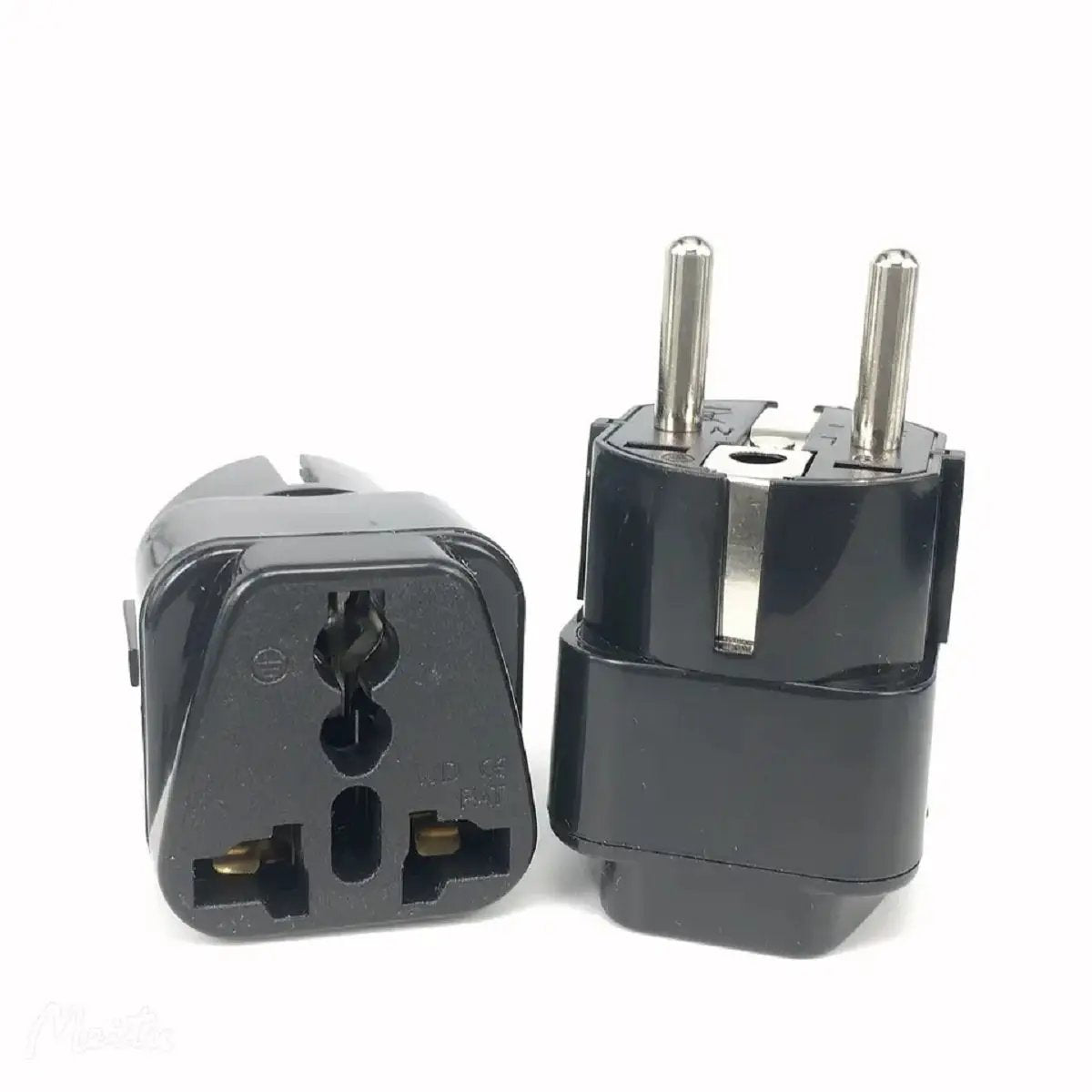 Universaladapter auf EU-Stecker