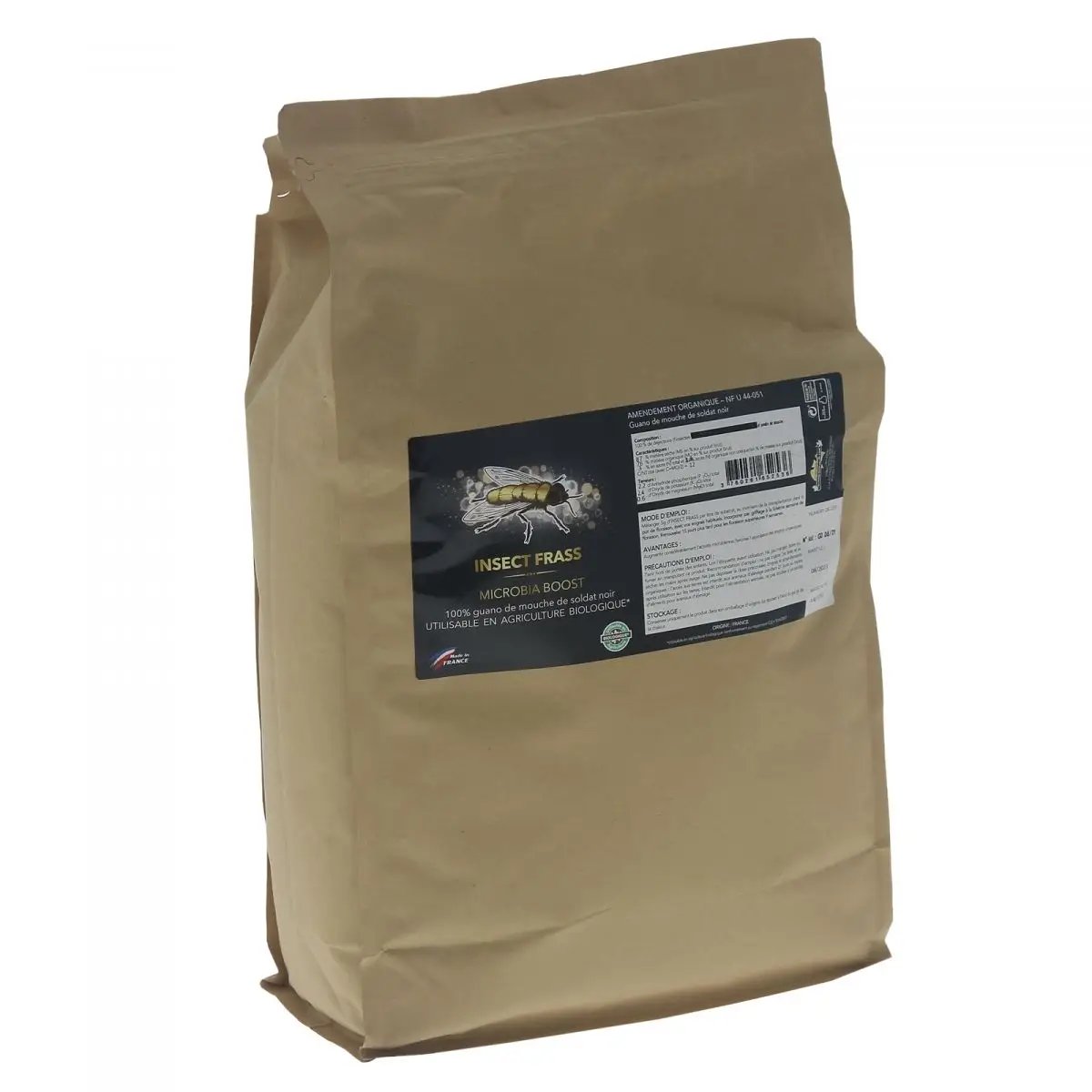 Sac de 4 kilos d'engrais INSECT FRASS au guano d'insectes 100% organique, idéal pour une floraison abondante et une culture écologique.