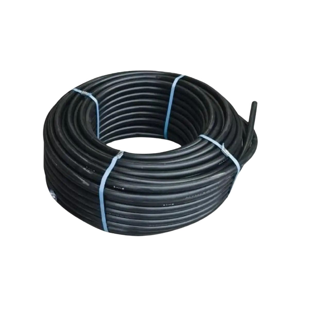Un tuyau d'irrigation de 16mm de diamètre, il possède une longueur de 50 mètres